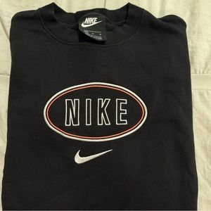 NIKE CROP SWEATER